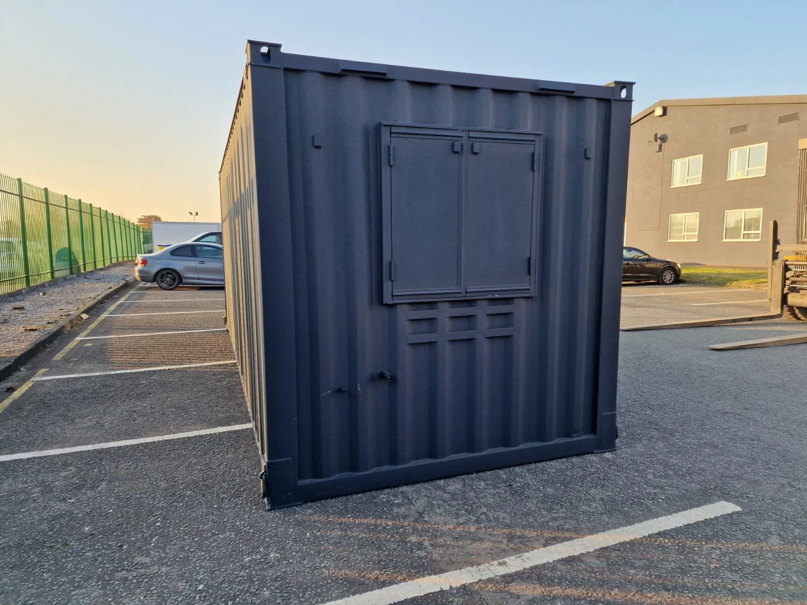 20ft x 8ft Anti-Vandal Office & Break Room – photo 11