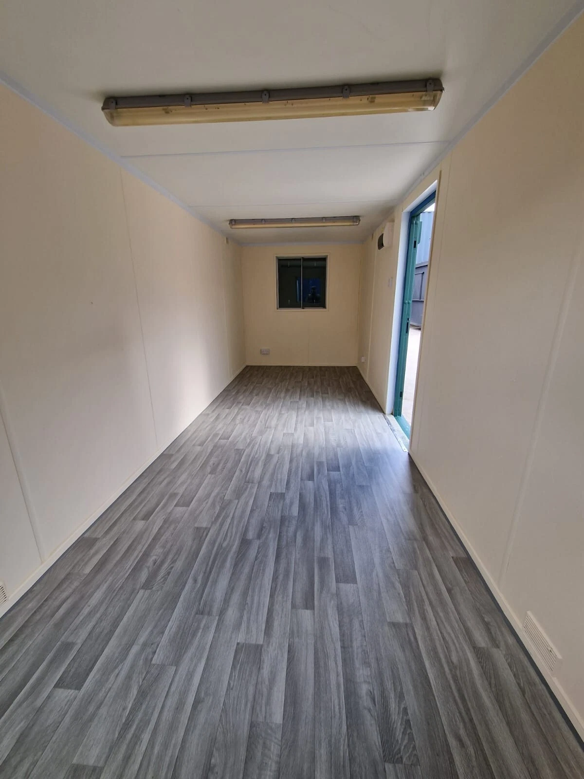 20ft x 8ft Anti-Vandal Office & Break Room – photo 5