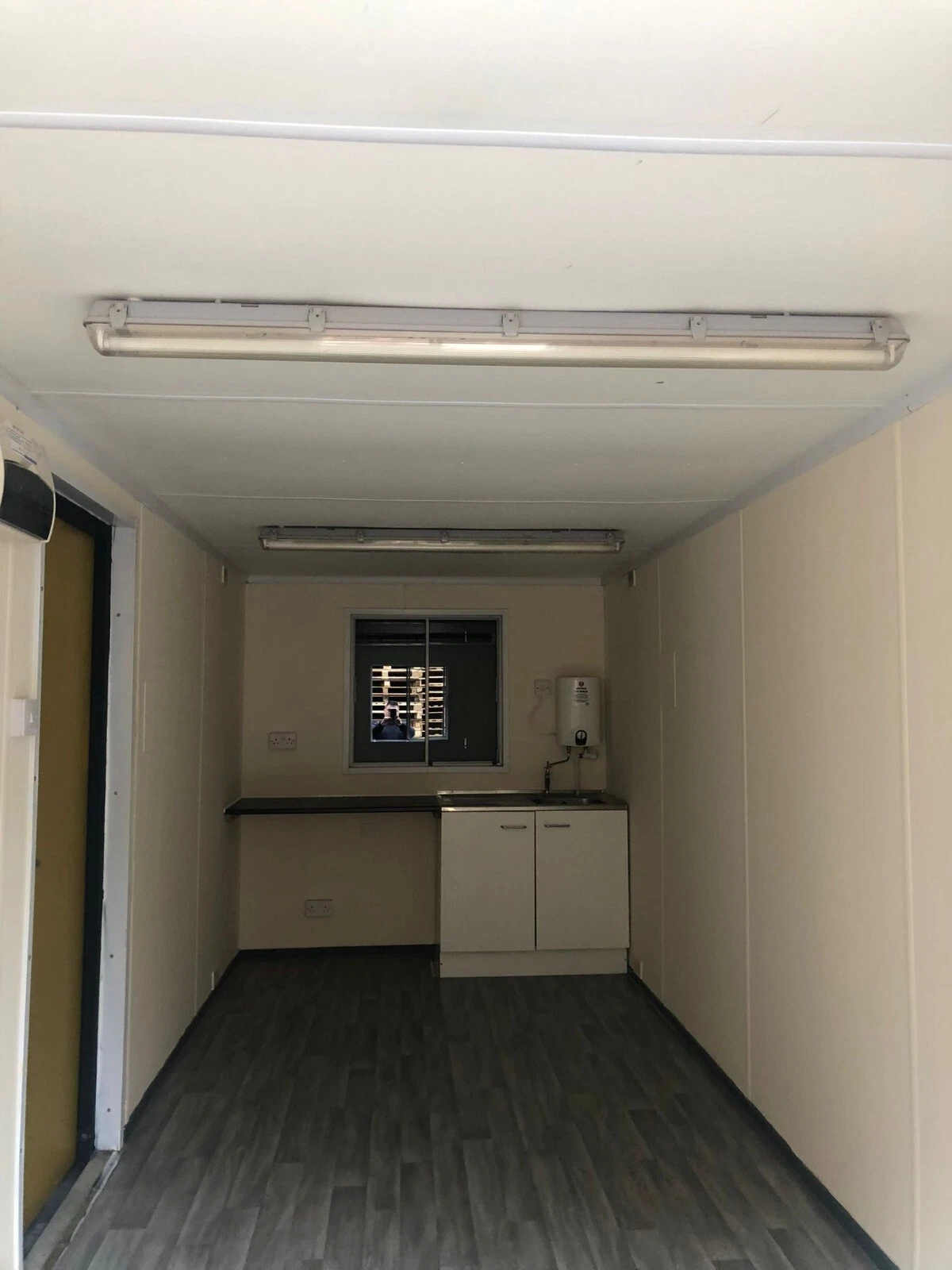 20ft x 8ft Anti-Vandal Office & Break Room – photo 8